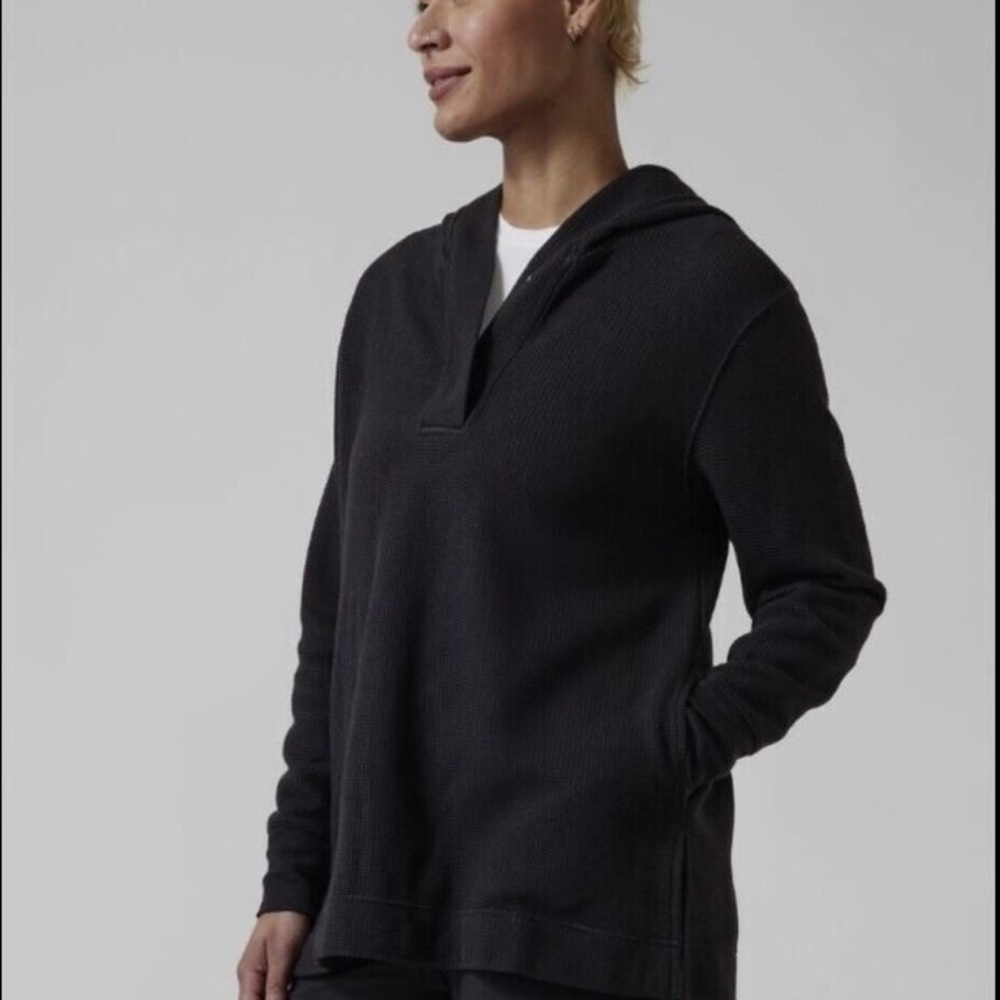 NWT Athleta Coaster Luxe Hoodie, Black, size Medium
